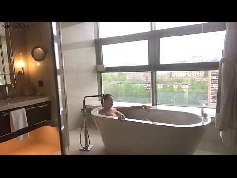❤️ Una nena tremenda masturbant-se apassionadament el cony al bany ❤ Vídeo de merda  al ca.aircoolershop.top ❌❤